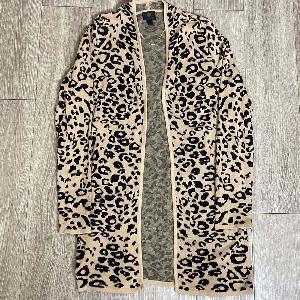 Leopard Cardigan Size Small Great Condition